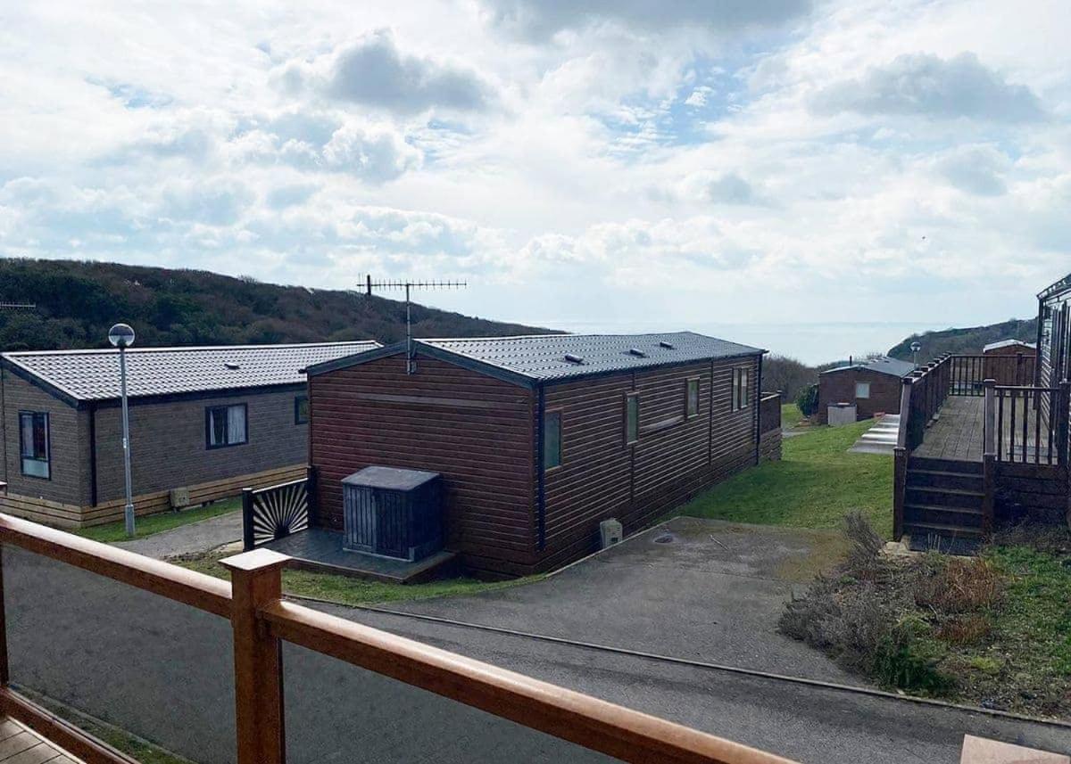 Shear Barn Holiday Park Hotel Hastings Exterior photo